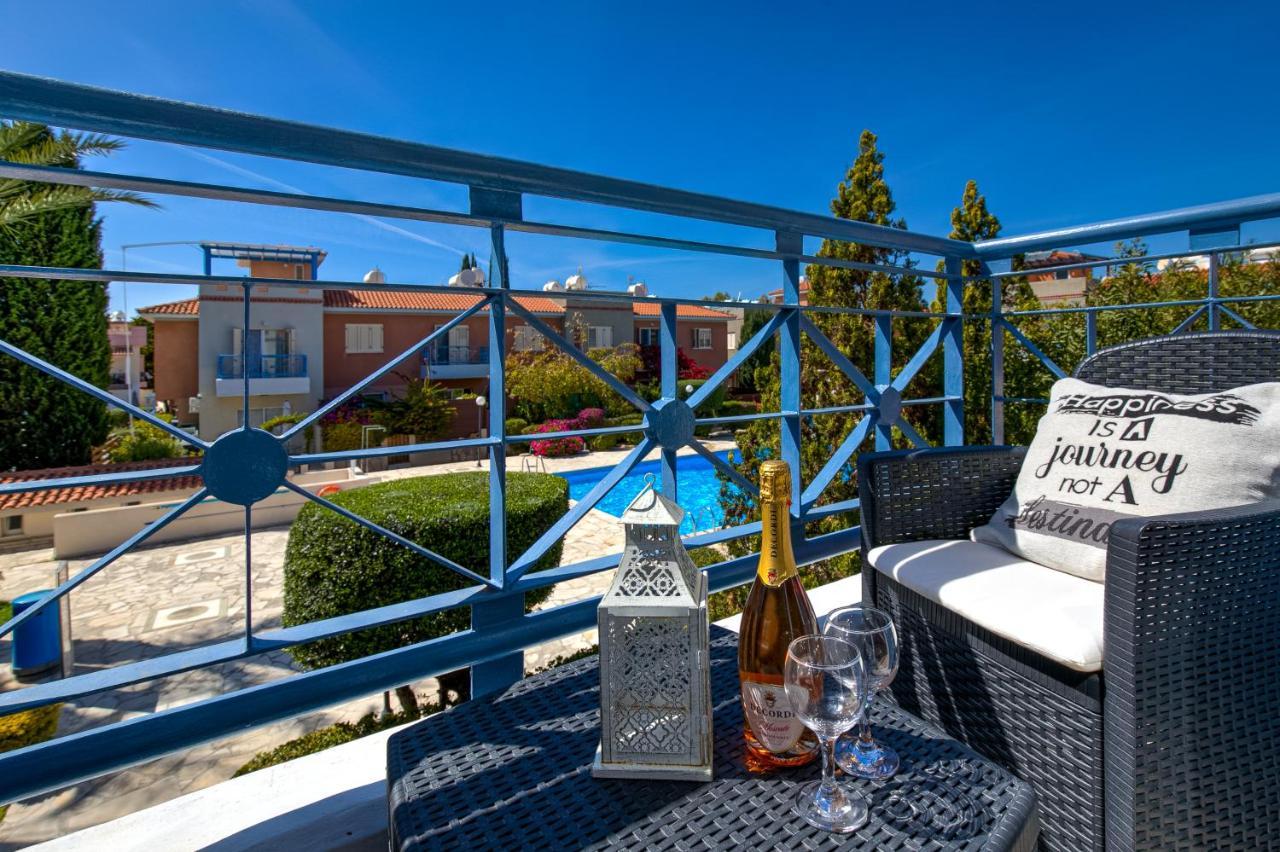 Antonia'S Palace Rooftop Jacuzzi Stunning View Pafos Dış mekan fotoğraf
